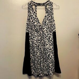 Island Escape one piece swim dress in size women’s size 16